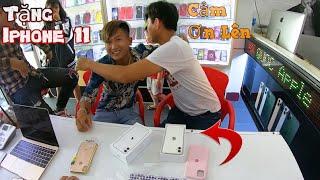 NVL | Tặng A Quốc Điện Thoại iPhone 11 | Tại TP Quy Nhơn