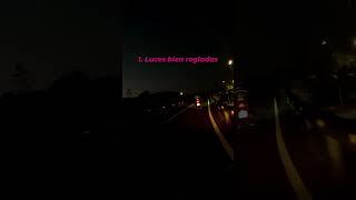 Os dejamos unos consejos para conducir moto de noche. #motoescuela