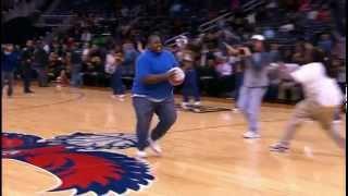 EPiC Fail*Fat Man Tries Half Court DUNK!!!!!