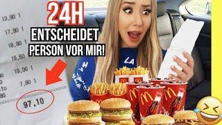 LASSE die PERSON VOR MIR für 24 STUNDEN ENTSCHEIDEN was ich ESSE! *Challenge 1*