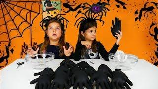 ΜΗΝ ΔΙΑΛΕΞΕΙΣ ΤΟ ΛΑΘΟΣ ΓΑΝΤΙ HALLOWEEN CHALLENGE !!  / don't choose the wrong glove slime challenge