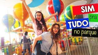 MINHA MÃE DISSE SIM PRA TUDO NO PARQUE DE DIVERSÕES DO SHOPPING | Luluca