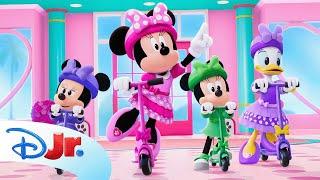 Minnie Rides Scooters at the Pet Hotel!  | Minnie's Bow-Toons: Pet Hotel | @disneyjr​