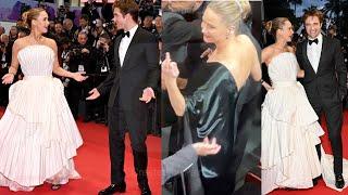 J.Law Flips Off R.Pattz After Stepping On Dress At Cannes