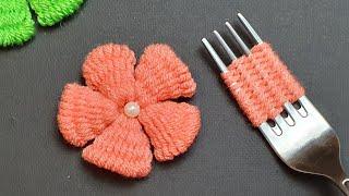 Amazing Woolen Flower Making with Fork - Diy Wool Craft Ideas - How to No Crochet Flower-Yarn Flower