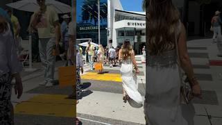 What people are wearing at Beverly Hills car show #walkingtour #beverlyhills #losangeles #carshow