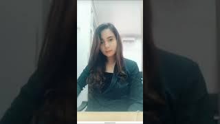 Live Streaming hot cewek cantik di kantor!