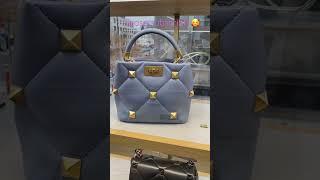 Handbag lovers