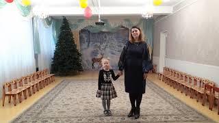 Тунтулеску Мирослава (5 лет) с мамой