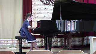 Ксения Деменьшина, 10 лет. Сергей Прокофьев "Вечер"