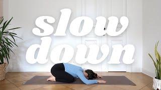 Yoga für dein Nervensystem | 20 Min. Slow Down Yoga | Lena Pilar Yoga