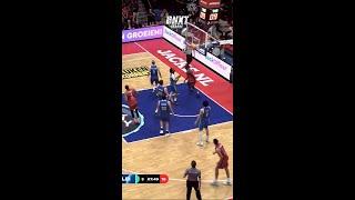 Le'tre Darthard with 25 Points vs. Zz Leiden