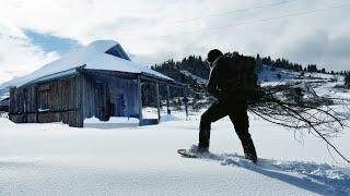 Stranded in Deep Snow ⎮ Survival in an Abandoned Cabin ⎮ Snowy Winter Camping Adventure