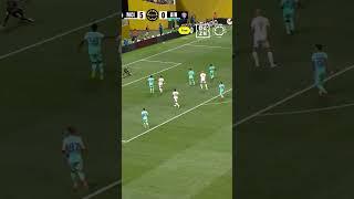Rayan Cherki makes it 6 for Man City 