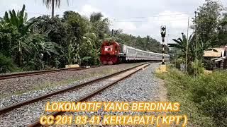 MOMEN KA S11 DAN S12 MASUK STASIUN SEPANCAR