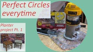 Cutting perfect circles with Milescraft 1219 guide and a fixed base trim router