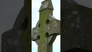 Irish Ruins of Cashel: Unraveling Ancient History #cashel #ireland #shorts