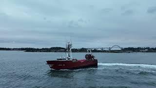 F/V Leslie Lee on the Yaquina Bay... Newport, Oregon