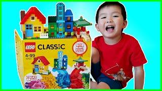 LEGO Classic 10703 Creative Builder Box (Part 1)