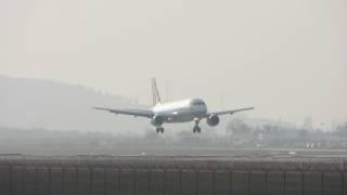 Germanwings Airbus A320-211 [D-AIQR] Landing @EDDS