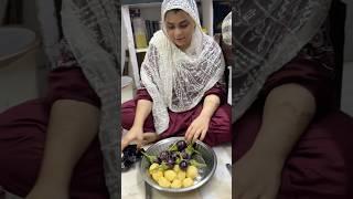 Lunch Special Me Aalo Baigan Ki Sabzi Bani h#viralshort #trending #public #houswifevlogger #shorts