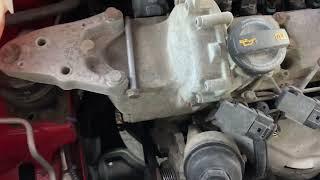 Alternator belt tensioner replacement Škoda Fabia 1.2 6v BBM.