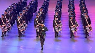 Rekrutenorchester der Schweizer Armee beim Musikfest der Bundeswehr 2024