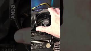 How To Remove an AMD CPU Cooler Safely without Ripping the CPU from the Socket #shorts