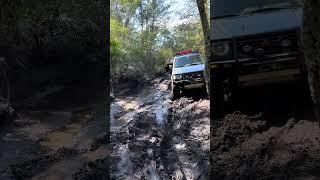 Mitsubishi Pajero/Shogun/Montero Gen 2 making easy work of the mud.