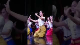 The beauty of Khmer dance