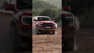 Toyota Hilux GR-Sport 2024 Vs Ford Ranger Raptor 2024