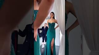 IMPERIAL a glamorous  fitting skirt - wear strapless Emerakd Green  #model #style #outfit #shorts