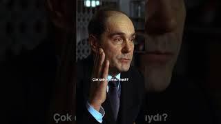 12 (2007) imdb:7.6Efsane film 12 Angry Man'in senaryosu biraz detaylandırılmış Rus versiyonu...