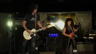 KISS Kruise VIII - Tommy Thayer Air Guitar Contest