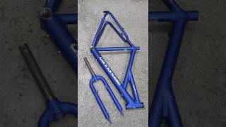 Bike wedding: fork and frame finally together