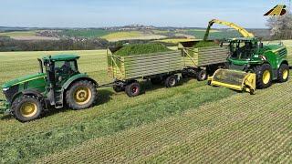 Grasernte 2023  Großeinsatz Grünroggen häckseln Futter für Milchkühe John Deere Häcksler & Traktoren