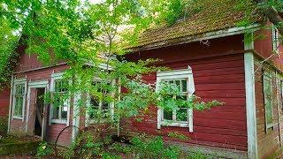 Abandoned MASSIVE log house. Full of old stuff and nice abandoned car! 4k