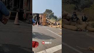 Truck Accident #truckdriver #trucknews #trucklife