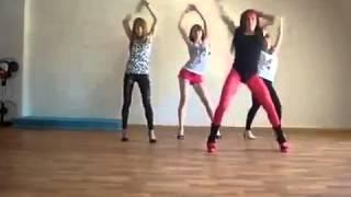 Урок клубного танца Go Go для девочек