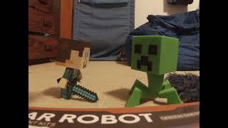 Minecraft Steve vs Creeper