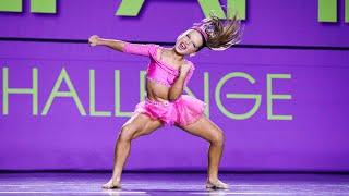 Helena Olaerts - Bend and Snap
