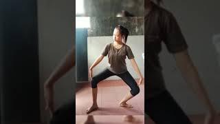 Goyang Legging selutut