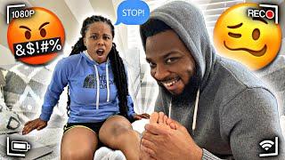 TICKLING FEET PRANK ON MY GIRLFRIEND!! *HILARIOUS*