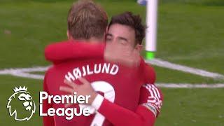 Rasmus Hojlund chips Manchester United 2-1 in front of Brentford | Premier League | NBC Sports