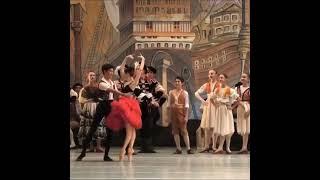 “Olesya Novikova and Kimin Kim in Don Quixote  • • • #olesyanovikova #mariinskytheatre #mariinskyba