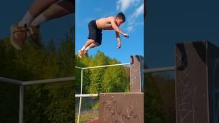 УЛЕТЕЛ ГЕЙНЕРОМ НАВЕРХ 🫠 #tricks #pkfr #flips