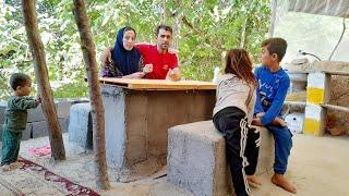 The happiness of the nomadic family with the father, collecting the garbage and cleaning the house