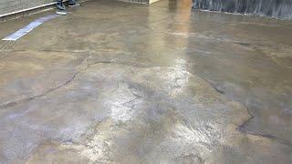 Applying Micro Cement to the floor | Decorative plaster for the floor