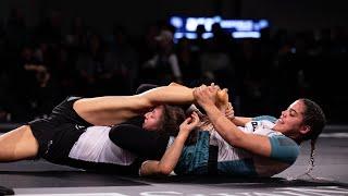 Katie Carr vs Sarah Galvão | WNO 26: Pato vs Krikorian