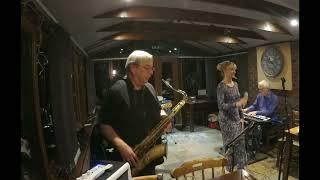 I've Never Been In Love Before - Sarah-Jane Hassell with the Andy Maclean Band